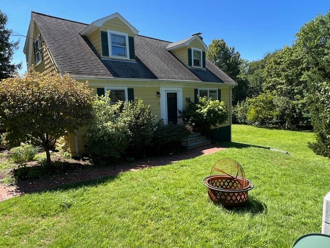 48 River Ave in Newton, MA - Building Photo - Building Photo