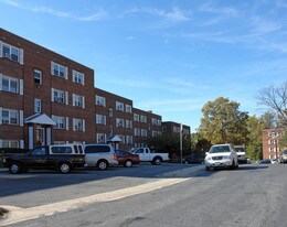 Foxhall Apartments in Silver Spring, MD - Building Photo