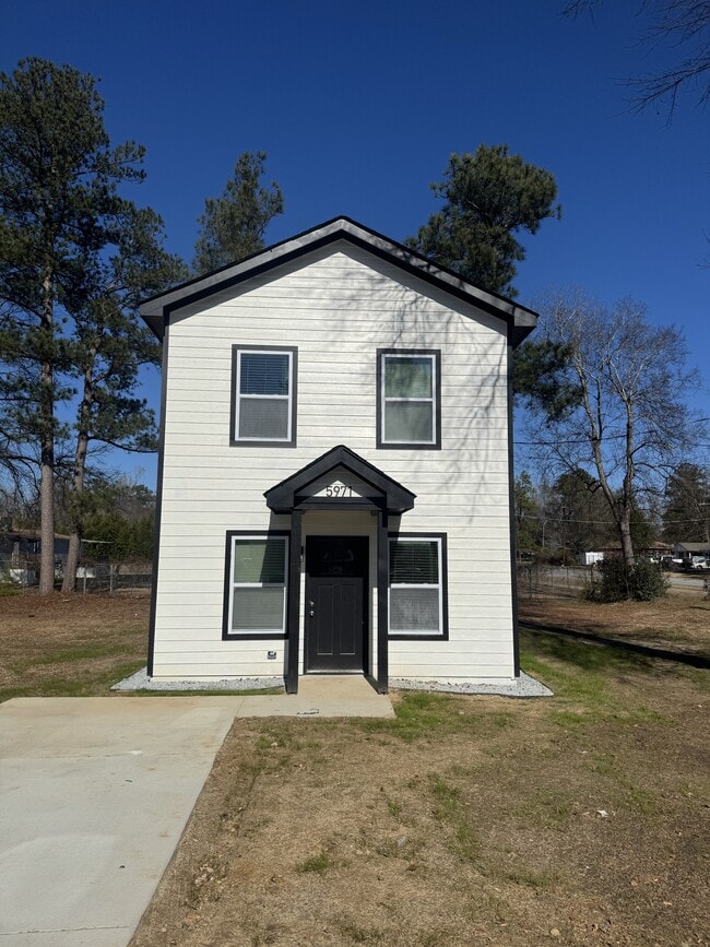 property at 5971 Bloomfield Rd