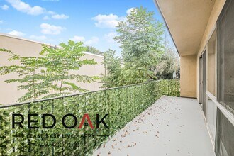 15101 Magnolia Blvd in Los Angeles, CA - Building Photo - Building Photo