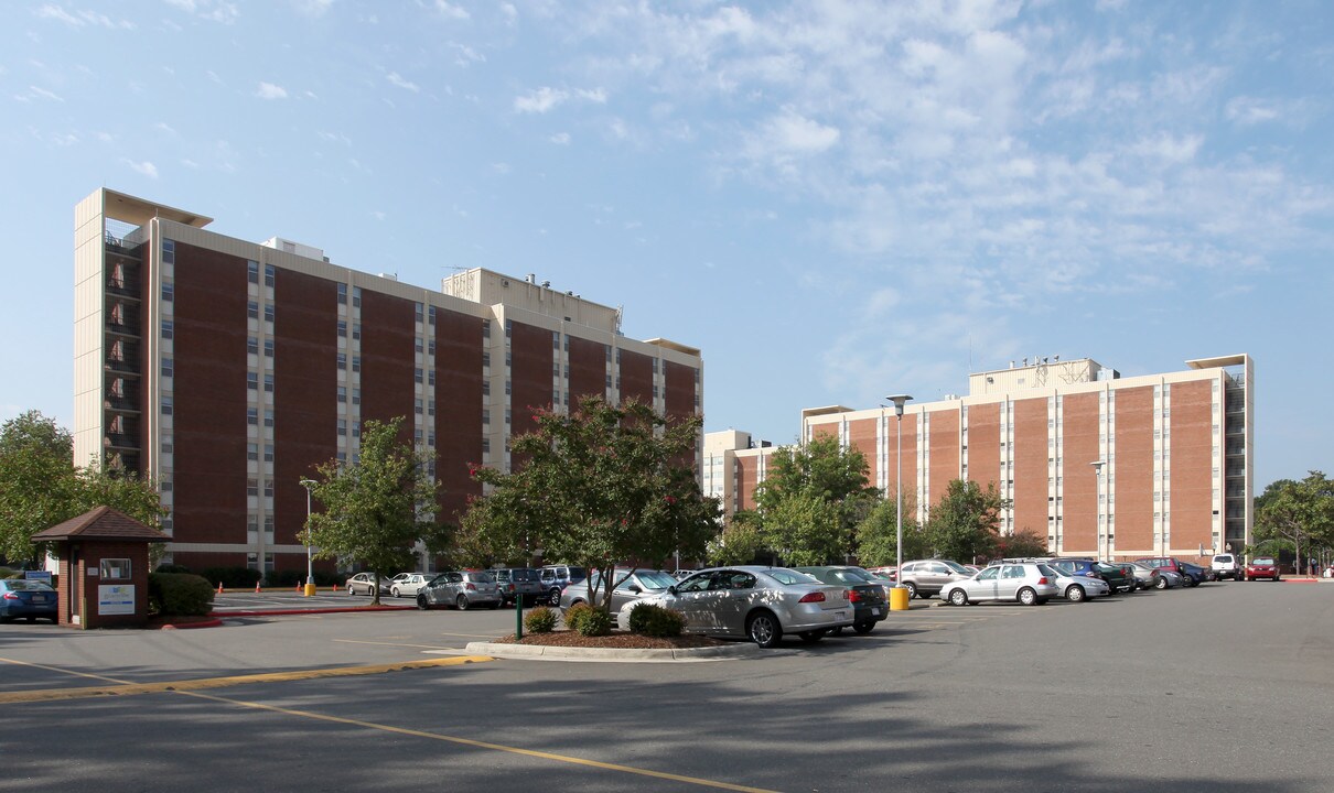 Granville Towers in Chapel Hill, NC - Building Photo