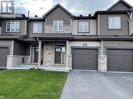 127 Gardenpost Ter in Ottawa, ON - Building Photo