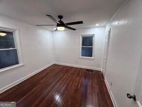 1604 Steele Dr NW in Atlanta, GA - Building Photo - Building Photo