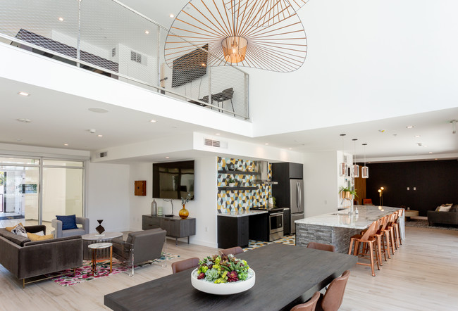 Elevate in Los Angeles, CA - Building Photo - Interior Photo