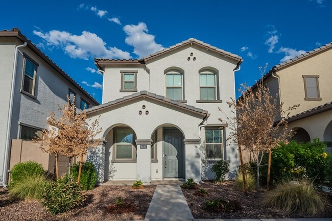 5821 W Pueblo Ave in Phoenix, AZ - Building Photo - Building Photo