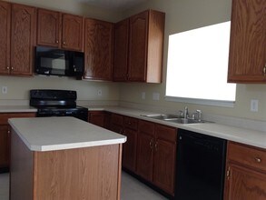 4558 Randall Dr in Liberty Township, OH - Building Photo - Building Photo