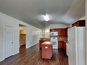 300 Cattle Run in Cibolo, TX - Foto de edificio - Building Photo