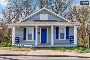 1016 Coulter St in Clarksville, TN - Building Photo