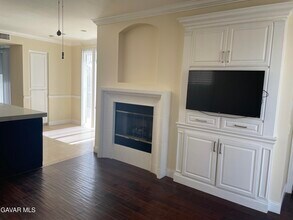 23339 Clearwater Ln in Santa Clarita, CA - Building Photo - Building Photo