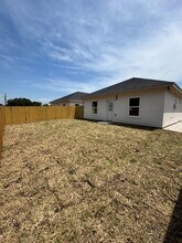 2111 Dragonfly St, Unit 1 in Mission, TX - Building Photo - Building Photo