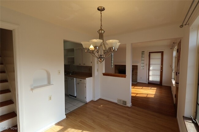 property at 2253 Northview Rd