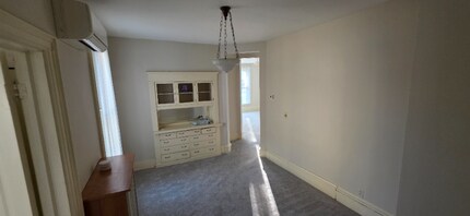 621 6th St SE in Minneapolis, MN - Foto de edificio - Building Photo