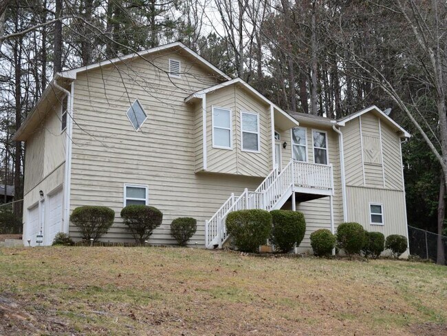property at 5530 Deerfield Pl