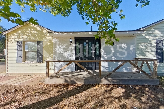 2415 6th Ave in Canyon, TX - Building Photo - Building Photo