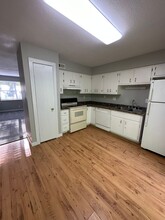2263 U.S. 52 (W in West Lafayette, IN - Foto de edificio - Building Photo