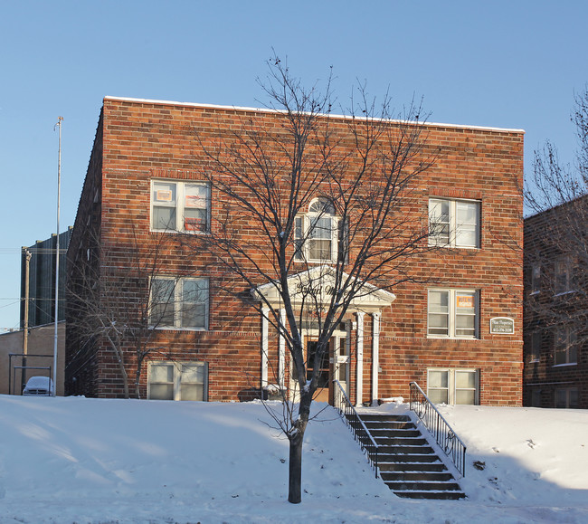 Grand Maree Apartments in St. Paul, MN - Building Photo - Building Photo