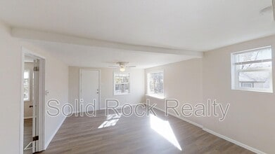 2419 E Monument St in Colorado Springs, CO - Building Photo - Building Photo