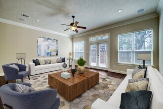 5535 Kiam St in Houston, TX - Building Photo - Building Photo