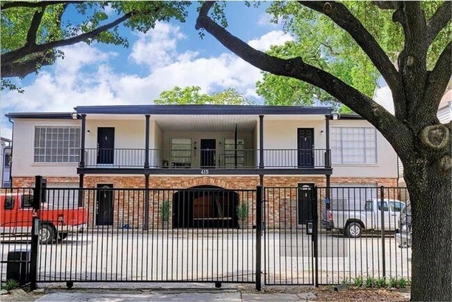 415 Hawthorne St in Houston, TX - Building Photo - Building Photo