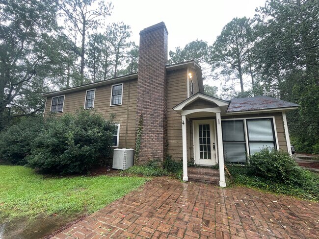 214 Oakleaf Dr in Statesboro, GA - Building Photo - Building Photo