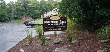 1486 Princeton Blvd in Pittsburgh, PA - Building Photo - Building Photo