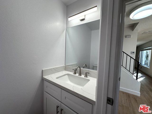 2410 Achilles Dr in Los Angeles, CA - Building Photo - Building Photo