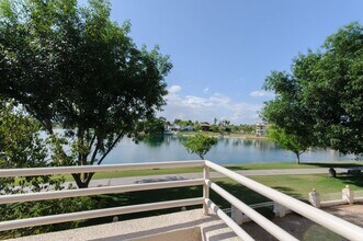 8270 N Hayden Rd in Scottsdale, AZ - Building Photo - Building Photo