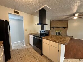 107 Turtle Creek Dr in Warner Robins, GA - Building Photo - Building Photo