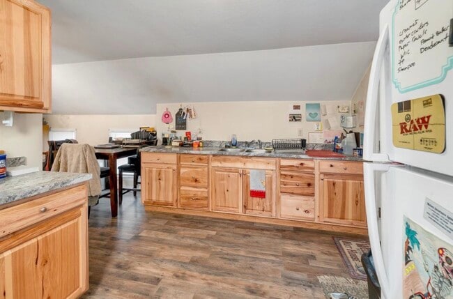 106 Messer St, Unit 2 in Laconia, NH - Building Photo - Building Photo