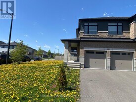 223 Zinnia Way in Ottawa, ON - Building Photo