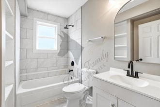 608 N Queen St, Unit 608 in Martinsburg, WV - Building Photo - Building Photo