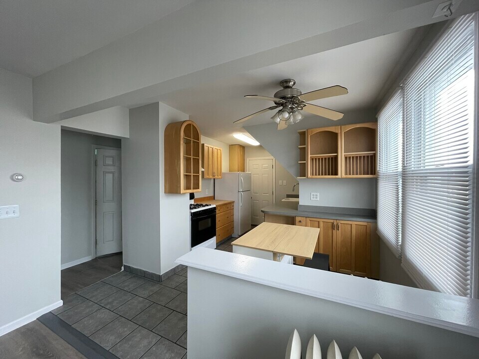 108 Concord St in Hamden, CT - Building Photo