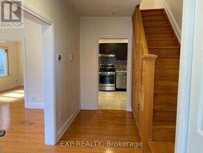 1084 Haig Blvd in Mississauga, ON - Building Photo - Building Photo