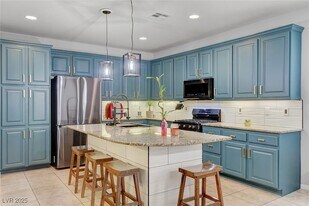 10787 Villa Carlotta Ct in Las Vegas, NV - Building Photo