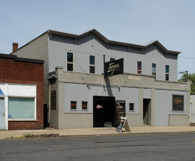 Garage Bar Apartments in Grand Rapids, MI - Foto de edificio - Building Photo