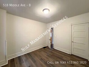 518 Middle Ave in Wilmerding, PA - Building Photo - Building Photo