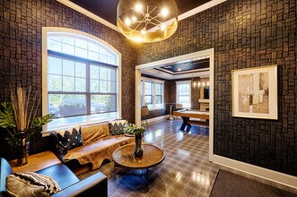 Winding Creek Apartments in Webster, NY - Building Photo - Building Photo