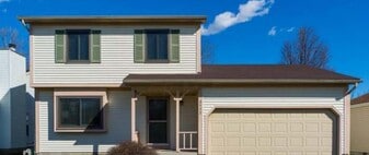 2432 Sawbury Blvd in Columbus, OH - Building Photo