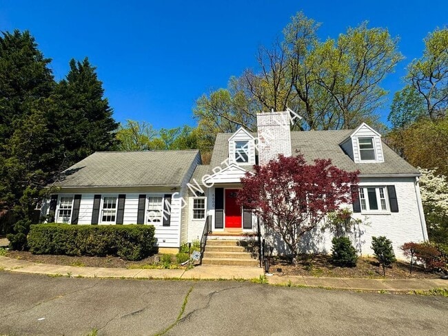 property at 6600 Braddock Rd