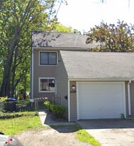 1229 McCormick St in Des Moines, IA - Building Photo