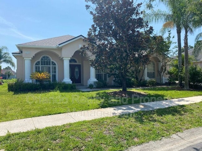 13744 Crystal River Dr in Orlando, FL - Building Photo - Building Photo