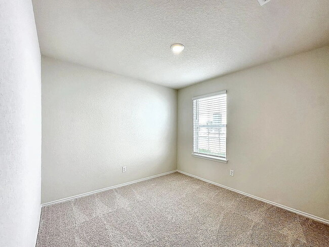 property at 549 Autumn Blaze