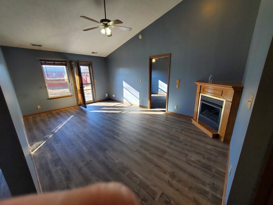 2450 Hopkins Dr in West Lafayette, IN - Building Photo