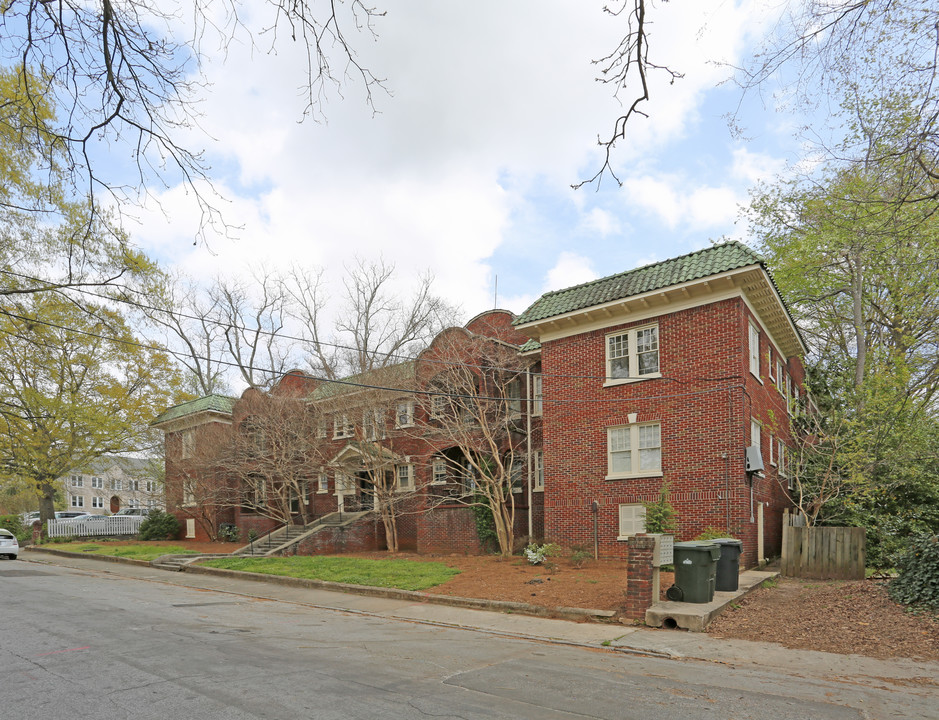 220 N Candler St in Decatur, GA - Building Photo