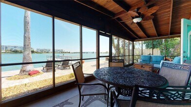 7901 Boca Ciega Dr in St Pete Beach, FL - Building Photo - Building Photo