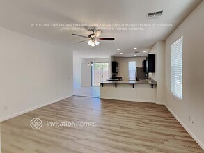 1453 S Ponderosa Dr in Gilbert, AZ - Foto de edificio - Building Photo