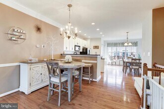 575 Edmonton Terrace NE in Leesburg, VA - Building Photo - Building Photo