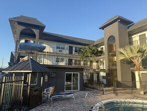 1100 NE 9th Ave, Unit 103 in Fort Lauderdale, FL - Building Photo - Building Photo