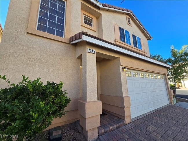 7345 Linaria Rd in Las Vegas, NV - Building Photo - Building Photo