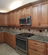 5810 Garden Lakes Majestic in Bradenton, FL - Building Photo - Building Photo